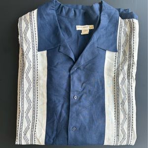 Island Passport shirt. Men Size 4XL. New no tags. 55% Linen 45% Rayon.